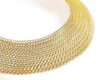 Statement necklace.Bib necklace.Gold necklace