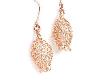 Rose gold knitted dangle earrings - bell shape