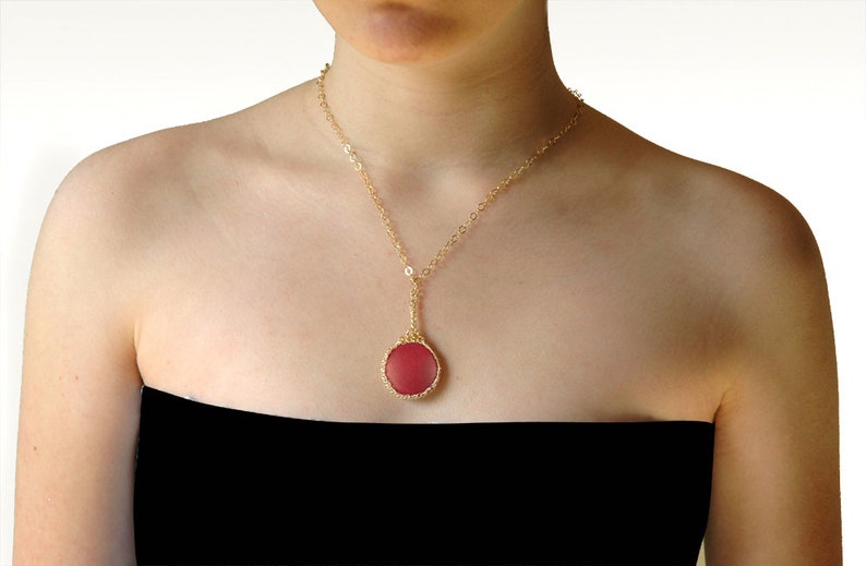 Ivory Howlite pendant necklace Ivory stone necklace