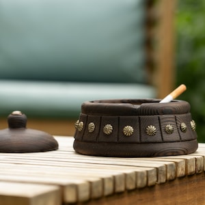 Industrial Steampunk Ashtray Wooden Ash Tray with Lid Outdoor Ashtray Gifts for Men Rugged Smokers