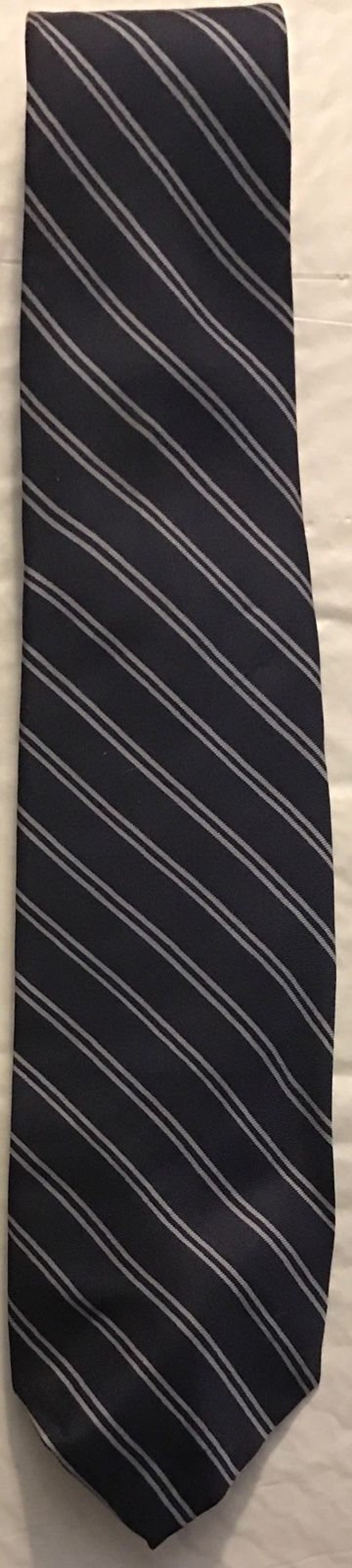 Brooks Brothers 100% Silk Navy Striped Tie