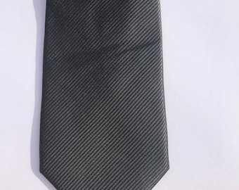 Vintage Giorgio Armani 100% Silk Tie - Dark Gray and Black Stripes 58" x 3"