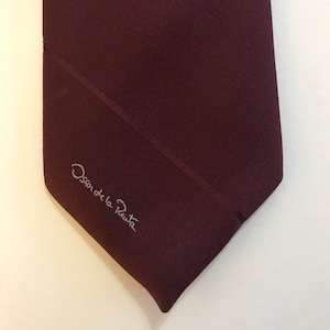 Vintage Oscar de la Renta Skinny Striped Tie