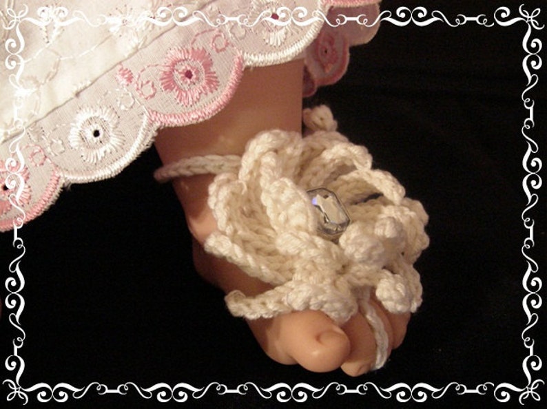 INSTANT DOWNLOAD Pattern.Jewel Baby Barefoot Sandals, little toes giggles. image 3