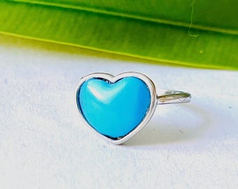 Natural Gemstone Turquoise Heart Ring,Statement Genuine Turquoise Ring,Amulet,Delicate,Promise Ring,Handcarved,Elegant Unique Gift jewelry