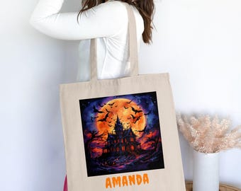 Bolsa de tela personalizada de Halloween con diseño de casa embrujada, ideal para pedir dulces en Halloween.