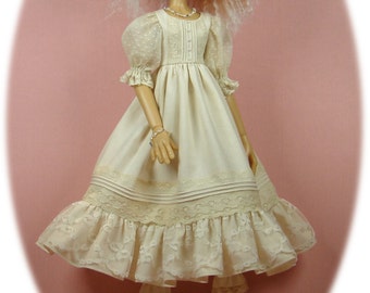 Modello per abito da bambola Tobie di Kaye Wiggs, canotta con grembiule e cappello (modello PDF)