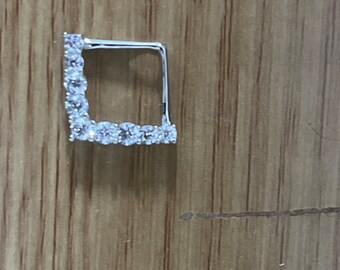 Square stud