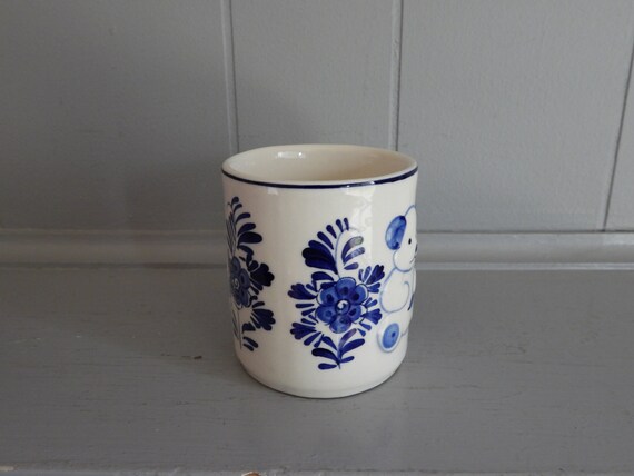 1984 D.A.I.C Handpainted Delft Blue Mug with Teddy Bear and 1984 D.A.I.C Handpainted Delft Blue Mug with Teddy Bear and