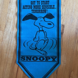 Vintage Peanuts Felt Banner - Etsy