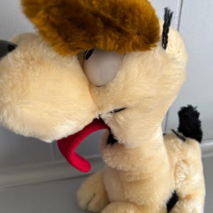 1983 ODIE Plushie Toy Stuffed Animal | Garfield&#39;s Loveable Sidekick
