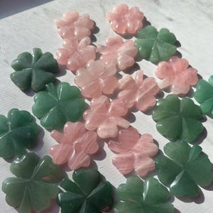 Crystal Four-Leaf Clover | Rose Quartz or Green Aventurine | 4–5cm Lucky Charm for Love, Luck & Healing