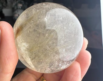 Esfera grande de cuarzo rutilado dorado natural rara hecha a mano, bola de cuarzo rutilado dorado, bola de cristal de cuarzo, regalo de cristal de Navidad n.° 2