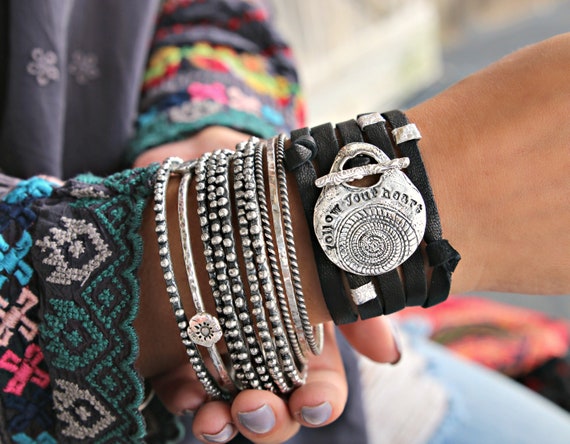 Buy Handmade Men's Women's Rainbow Cord Bracelet Plaided Hippie Cotton  Braided Gay Pride Wristband at Amazon.in