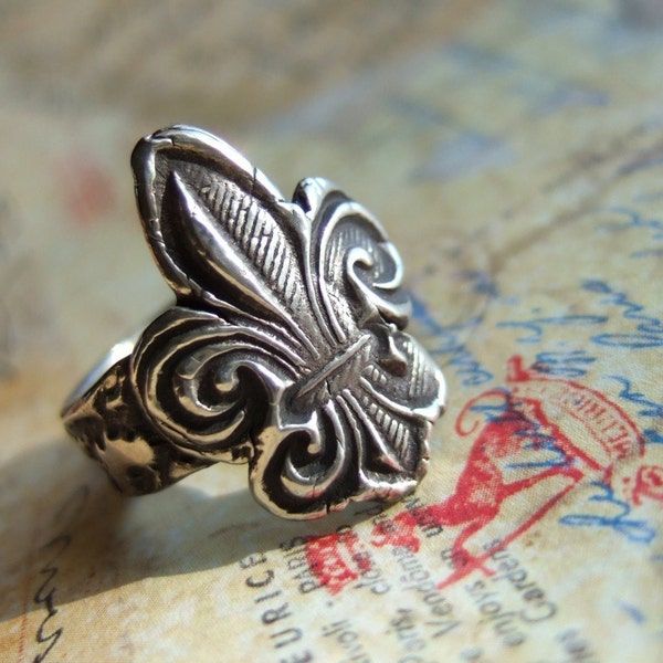 With Love From Paris, French Jewelry, Rustic Fleur-de-Lis Hand Stamped Sterling Silver Ring