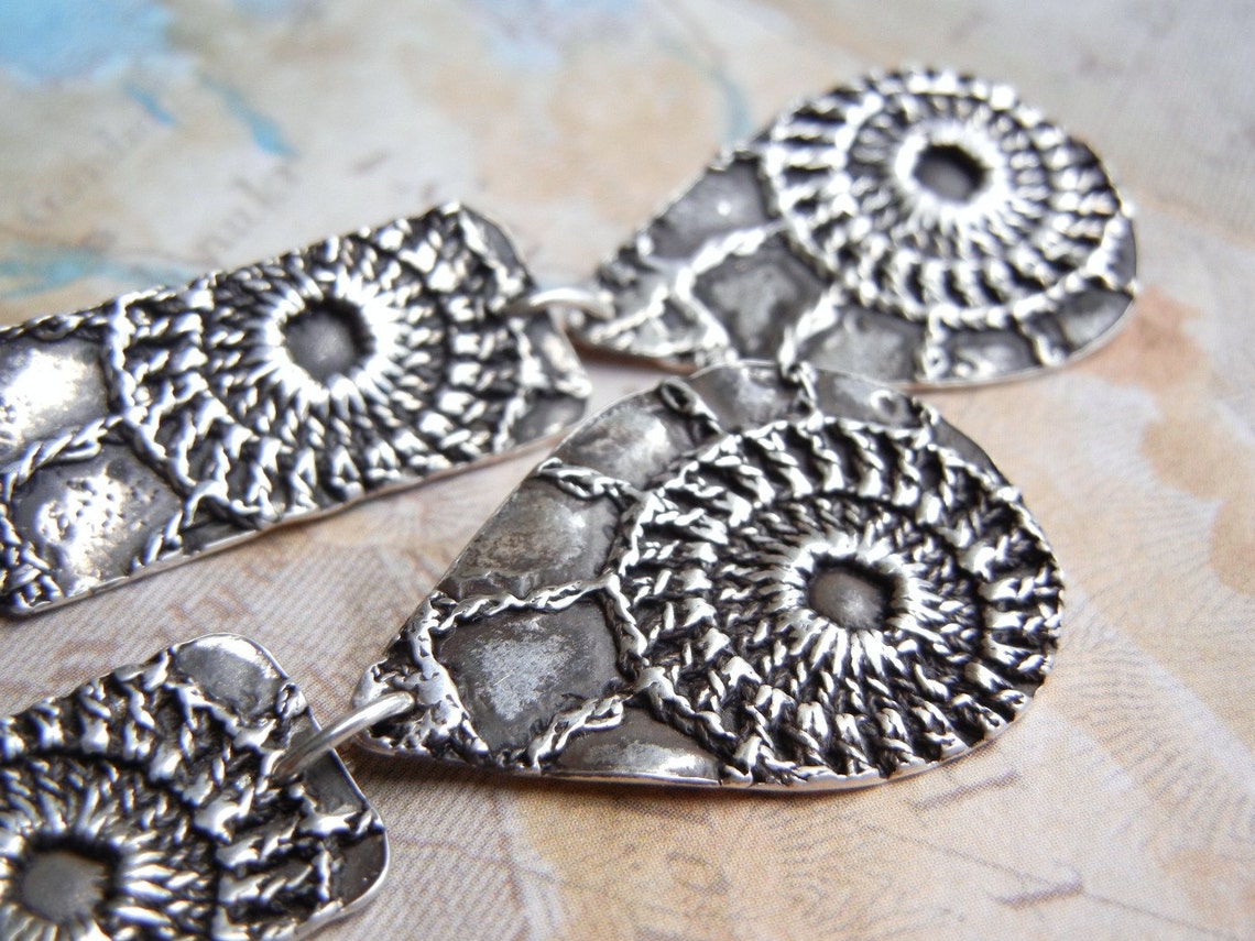 chic costume jewelry