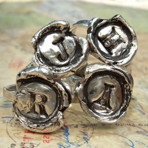 Anillo con monograma y sello de cera en plata de ley, letra mayúscula A B C D E F G H I J K L M N O P Q R S T U V W X Y Z, anillo con monograma, anillo con sello de cera