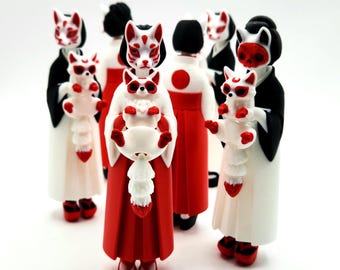 Mystery Geisha Doll with Kitsune | Miniature Japanese Doll with Fox | 3D Printed Geisha with removable Kitsune Fidget Toy in Blind Box