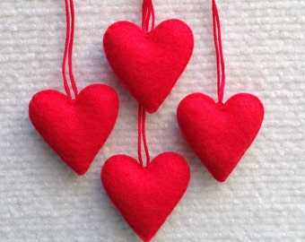 Red felt heart ornament set. 1 1/2 inches Christmas, Valentine's day, Wedding favors