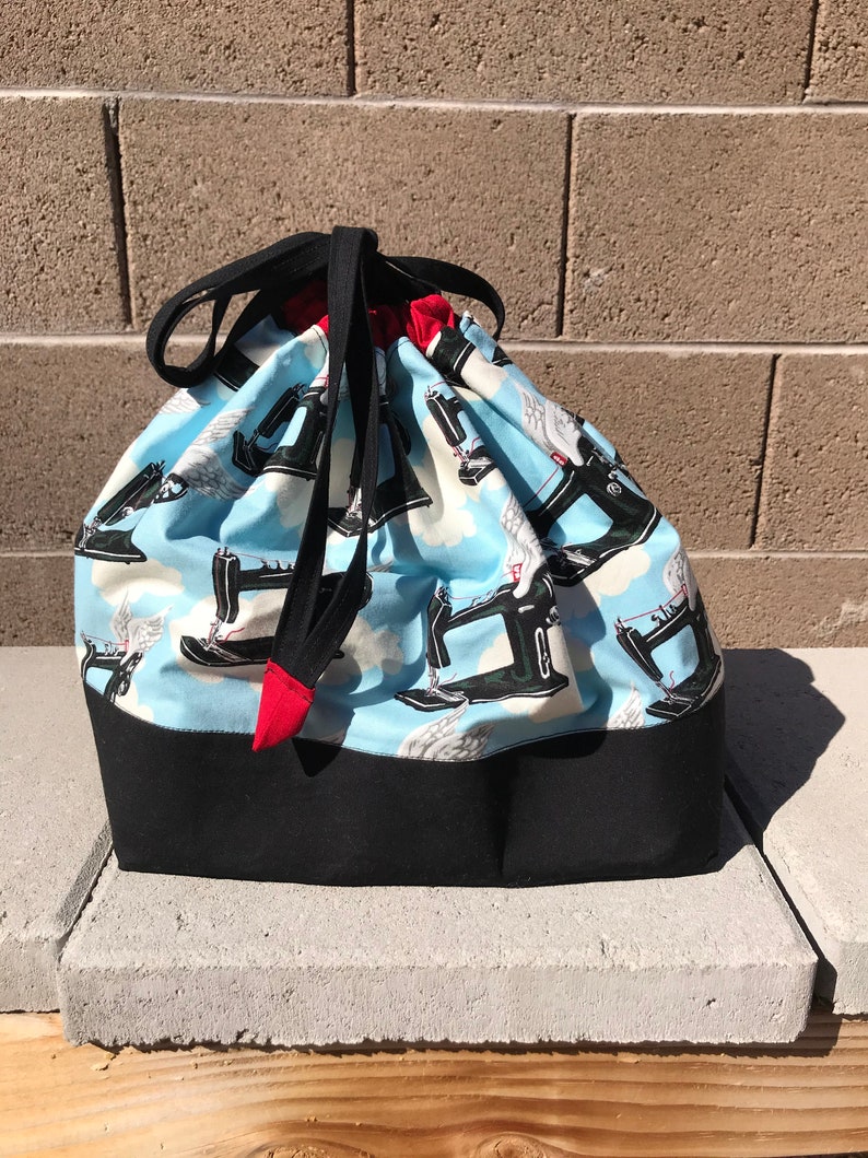Drawstring bag with pockets Huge project bag Sweater Knitting bag Large Finch Bucket