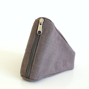 Bolsa de algodón orgánico, bolsa marrón claro, monedero, mini organizador, bolsa con cremallera, mini bolso, bolsa, llavero - The Light Brown Sushi Pouch