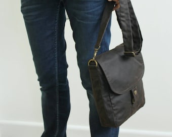 Brown Waxed Canvas Tablet Messenger Bag, Unisex Crossbody Pouch