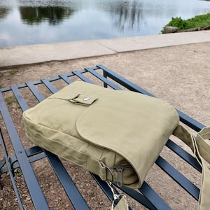 Besace pour tablette en toile cirée sèche beige, sac à gadgets unisexe, cadeau idéal pour homme et femme, sac à main bandoulière, sac résistant à l'eau