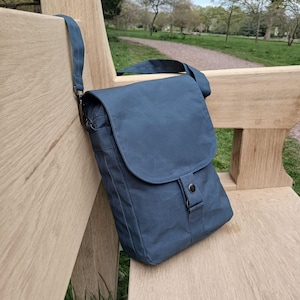 New Blue dry waxed canvas tablet messenger, wax canvas bag, crossbody bag, blue shoulder bag, travel bag, gift for her, fathers day gift