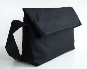 Waxed canvas handbag, waxed canvas purse, waxed canvas shoulder bag, black messenger bag, unisex bag, mens waxed bag - The Black Fold Top