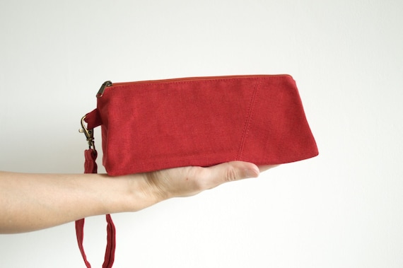 Pouches: Wristlets, Cosmetic & Toiletry Bags