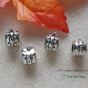 Halloween Pumpkin Jack O Lantern Beads for European Bracelets and Jewelry Making Beads