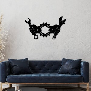 Mechanic Sign, Mechanic shop, Gear Wrench Car Sign, Garage Sign, Garage Decor, Metal Sign, Fathers Day Gift, Workshop Sign, Car shop