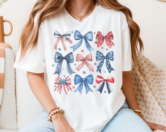 愛国的なリボンTシャツ、コケットな7月4日、独立記念日、7月4日リボンシャツ、家族の再会のための彼女への赤白青のギフト