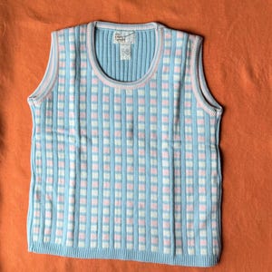 Vintage 1980s Sidney Gould Women’s Misses Juniors Pastel Blue, White & Pink Square Block Sweater Vest