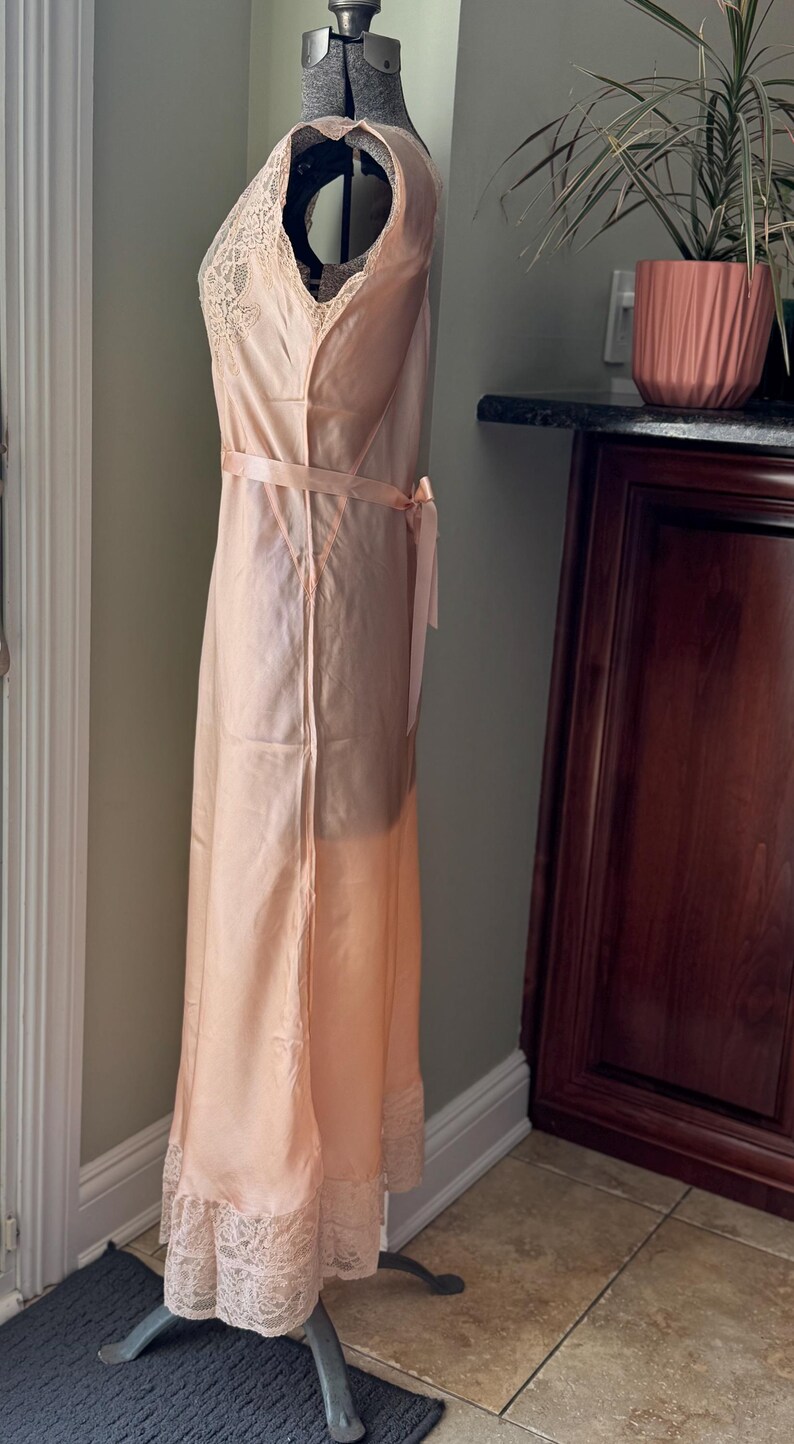 1940s Two Piece Peach Silk Lingerie Set