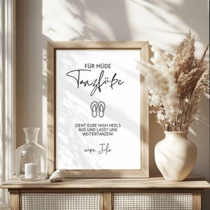 Müde Tanzfüße Schild | personalisiertes Schild | Flip Flop Schild | Bearbeitbare Canva Vorlage | 4 Formate | Canva Template