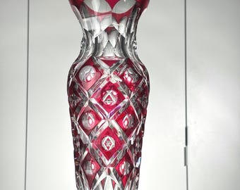 ヴァル・サン・ランベール ルビーレッドクリスタル花瓶「ユベール