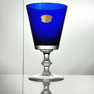 Val Saint Lambert Vase 27 cm – Goblet Shape – Mouth-Blown Crystal – Cobalt Blue – Overlay Crystal – Vintage Decoration (ref. AD9)