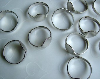 12 pieces of Adjustable Nickel Ring Blanks - 10 mm