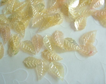 7g of 14 mm Leaf Sequins in Iridescent Butter Peach Cream Color