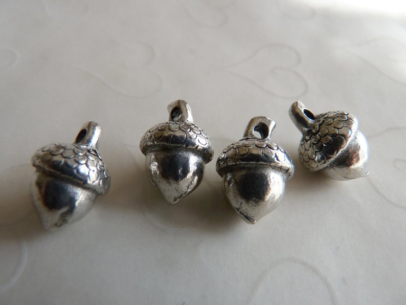 Fall Selected 4 pieces of Acorn Charms in Antique Silver Color 17x12mm image 2