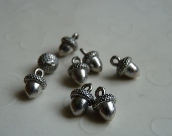 Fall Selected -- 8 pieces of SMALL Acorn Charms in Antique Silver Color  -- 12 x 8 mm