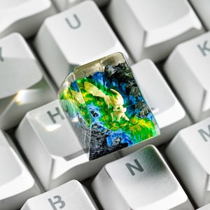 Leaf.eon Artisan Keycap, Handmade Kawaii Keycap for MX Cherry Switch, Unique Resin Gift for Mechanical Keyboard Fans