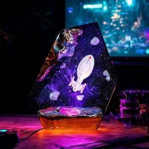 PREMIUM Star trek NCC 74656 Dark Ver Spaceship Resin Lamp – Handmade Sci-Fi Space Diorama Light, Decor for Geeks, Movie Lover or Gamer Gift
