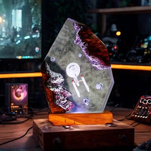 PREMIUM NCC1701 Refit Star trek Spaceship Model Resin Lamp – Handmade Sci-Fi Space Diorama Light, Decor for Geeks, Movie Lover or Gamer Gift