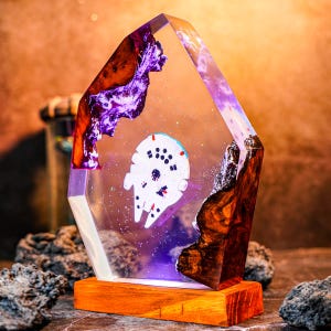 PREMIUM millennium ruimteschip harslamp – handgemaakt Star War-nachtlampje | Kosmisch decor voor kinderen en volwassenen | Cadeau voor sterrenstelsel en filmliefhebber