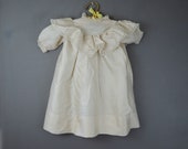 Antique Girl 39 s Ivory Silk Dress, early 1900s 26 inch chest, some issues