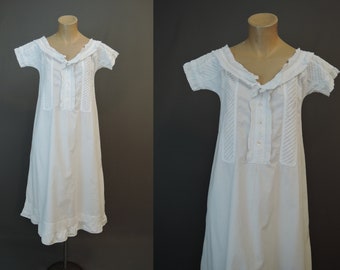 1800s nightgown