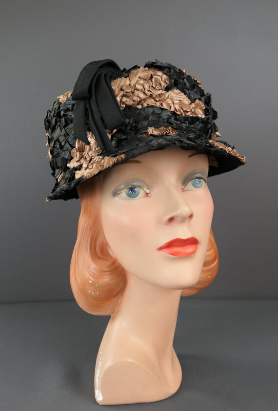 Vintage 1960s Womens Woven Black Raffia Straw Hat - Small Sweet Original Mid-century Ladies main image 4
