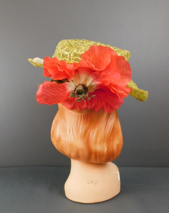 Vintage Sheer Green Raffia Hat with Large Back Fl… - image 5